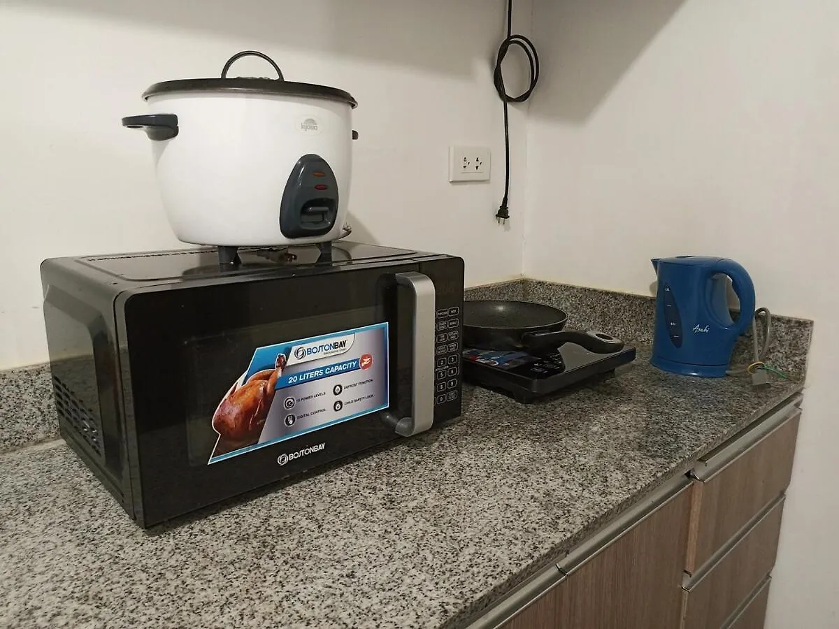 Condo 1-Br At Arezzo Place Davao City Appartement